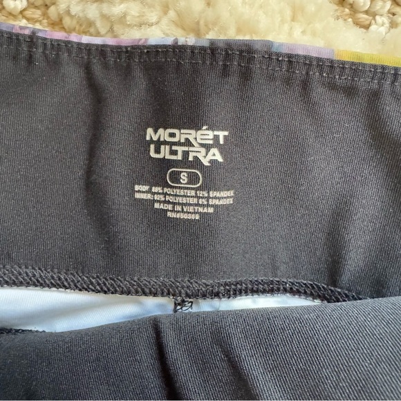 Moret Ultra Floral Print Active Leggings - Picture 4 of 4